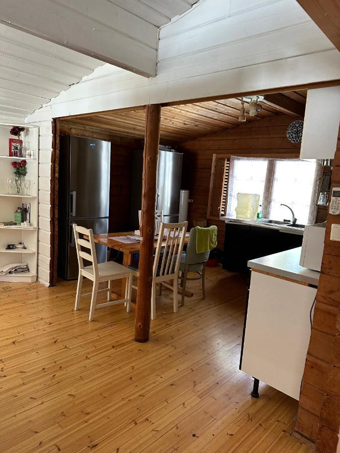 Loma-asunnot Near Kapellskaer Port - A Cosy In Norrtälje